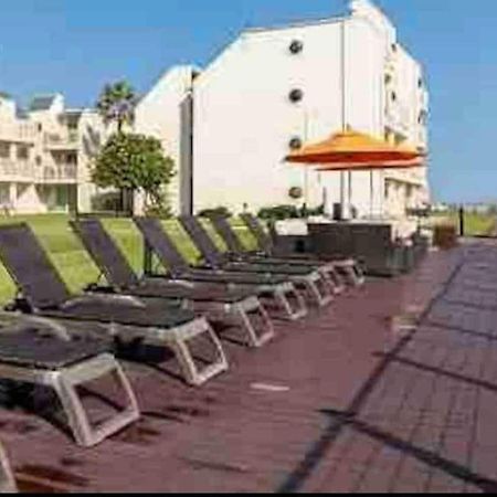 Bahia Mar Solare Tower 6Th Floor Oceanview Condo 3Bd 3Ba W Pools Hot Tubs South Padre Island Exterior photo