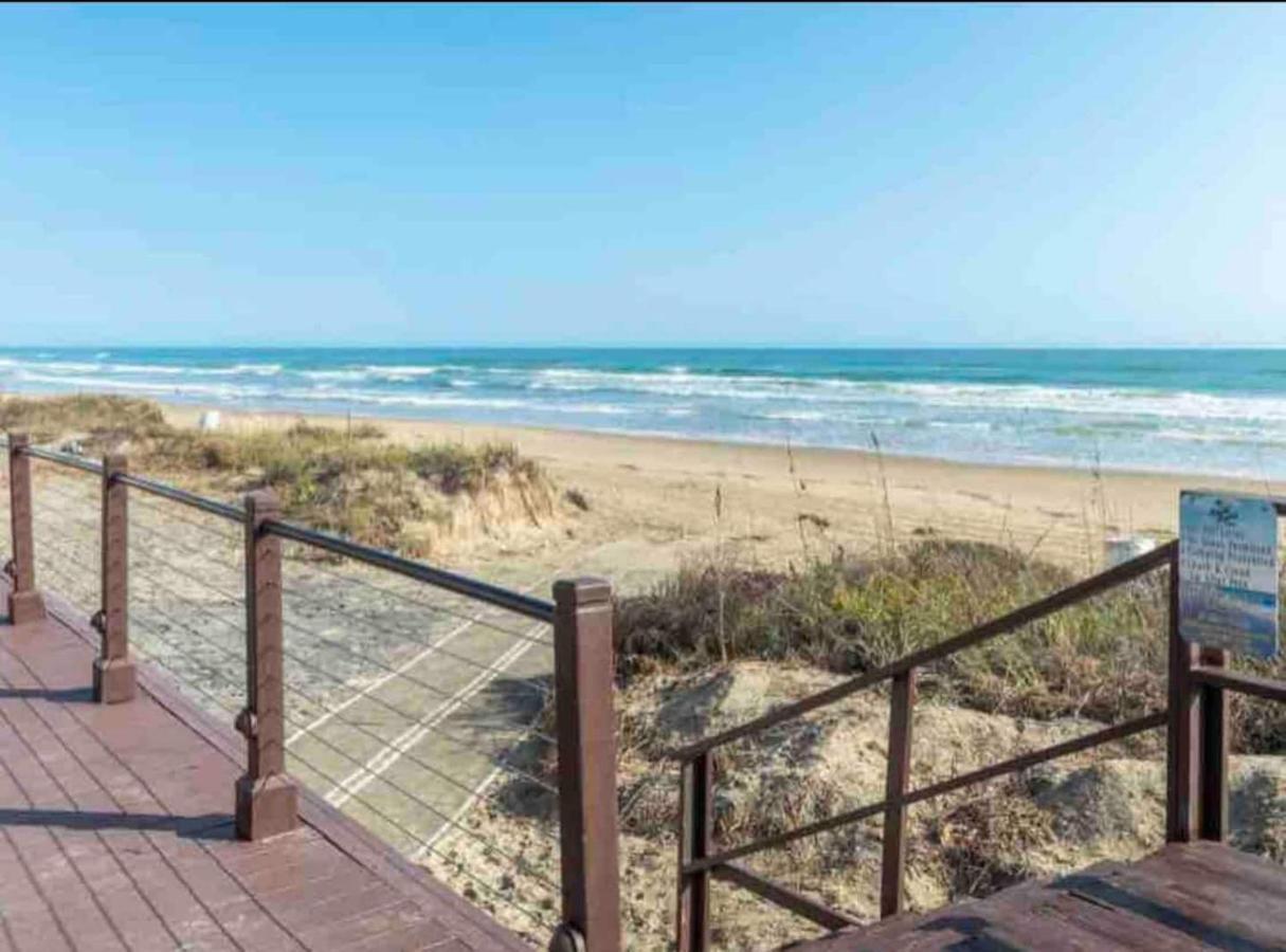 Bahia Mar Solare Tower 6Th Floor Oceanview Condo 3Bd 3Ba W Pools Hot Tubs South Padre Island Exterior photo