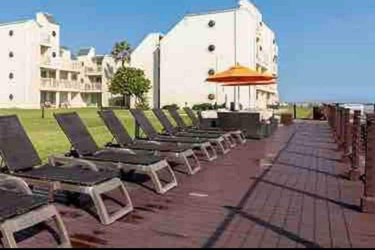 Bahia Mar Solare Tower 6Th Floor Oceanview Condo 3Bd 3Ba W Pools Hot Tubs South Padre Island Exterior photo